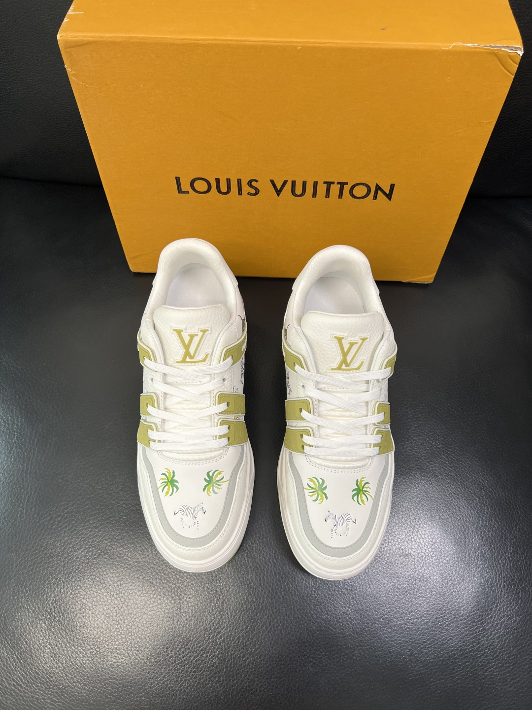 LV